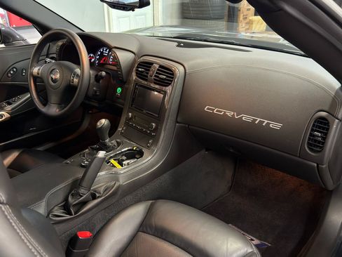 Used 2009 Chevrolet Corvette ZR1 w/ Preferred Equipment Group RWD image 16