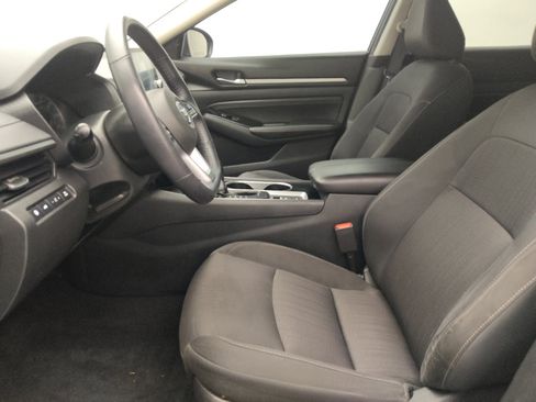 Used 2021 Nissan Altima 2.5 SV w/ SV Premium Package FWD image 17