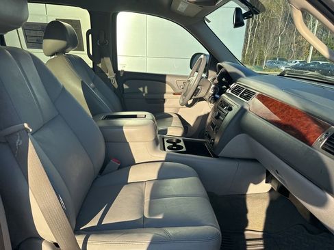 Used 2012 GMC Sierra 1500 SLT w/ Suspension Package, Off-Road image 31