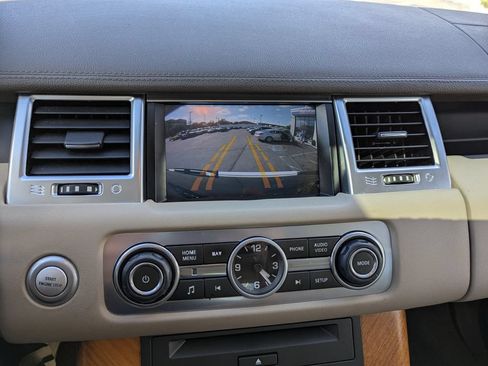 Used 2013 Land Rover Range Rover Sport HSE AWD/4WD image 20
