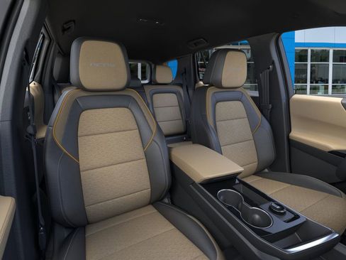 New 2026 Chevrolet Equinox ACTIV w/ Convenience Package III image 16