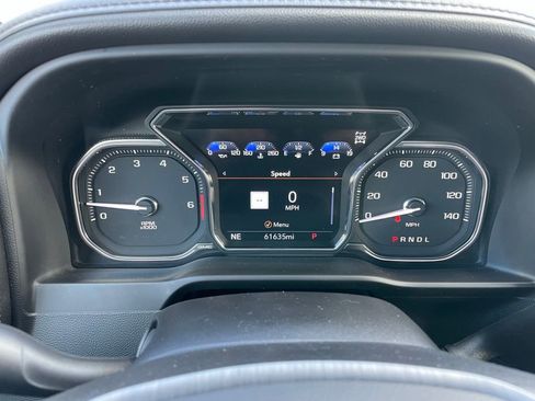 Used 2022 GMC Sierra 2500 Denali AWD/4WD image 9