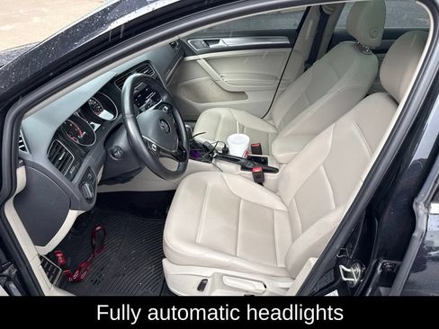Used 2019 Volkswagen Golf Alltrack SE AWD/4WD image 5