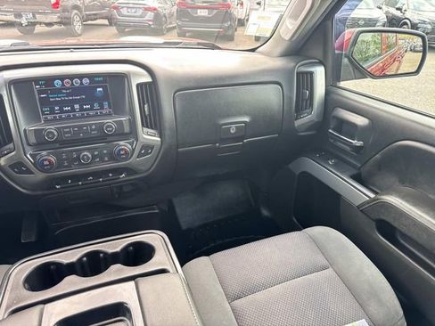 Used 2018 Chevrolet Silverado 1500 LT w/ All Star Edition image 17
