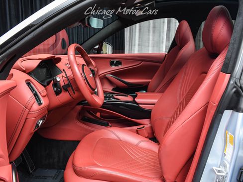 Used 2022 Aston Martin DBX AWD/4WD image 20