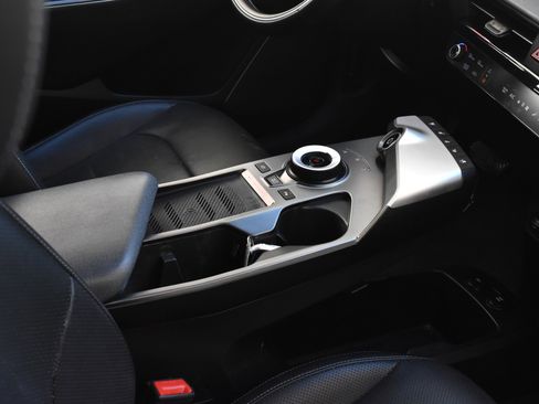 Used 2022 Kia EV6 Wind w/ Wind Technology Package image 27