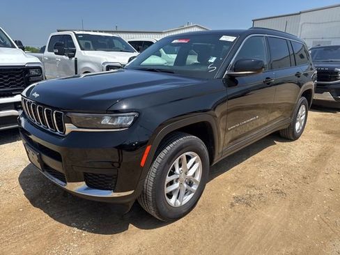 Used 2025 Jeep Grand Cherokee L Laredo w/ Luxury Tech Group I AWD/4WD image 1