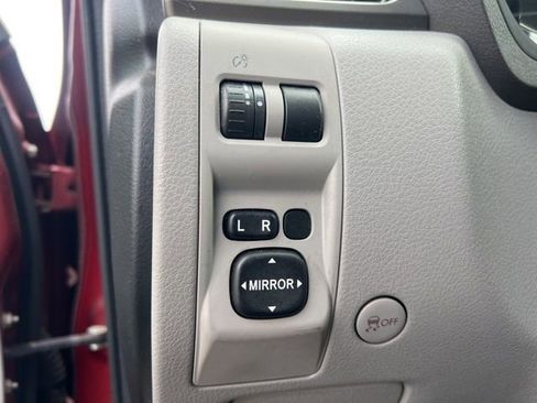 Used 2010 Subaru Forester 2.5X Premium image 10