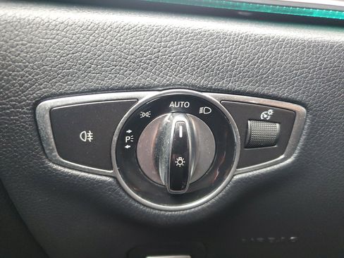 Used 2018 Mercedes-Benz E 400 E 400 Convertible image 22