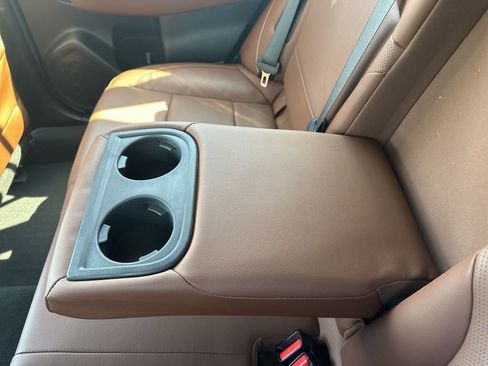 Used 2018 Subaru Outback 3.6R Touring image 32