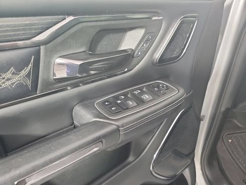 Used 2022 RAM 1500 Limited AWD/4WD image 15