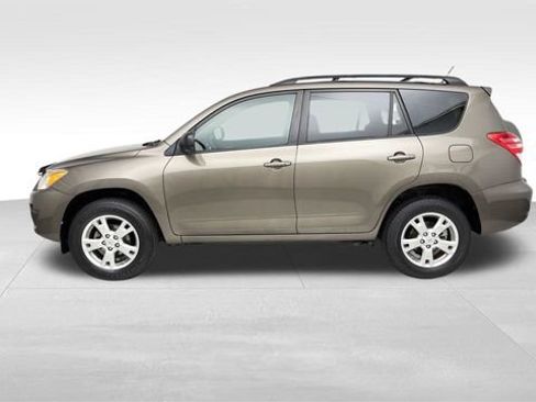 Used 2011 Toyota RAV4 2WD image 5