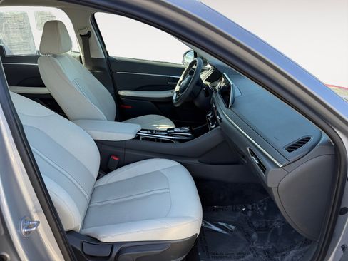 Used 2023 Hyundai Sonata SEL image 19