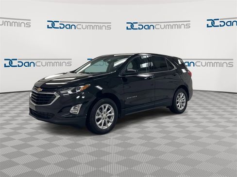 Used 2020 Chevrolet Equinox LT w/ LPO, Floor Liner Package image 4