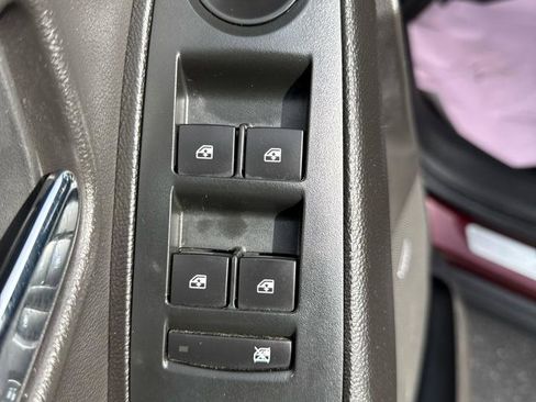 Used 2017 Chevrolet Trax Premier w/ Driver Confidence II Package image 32