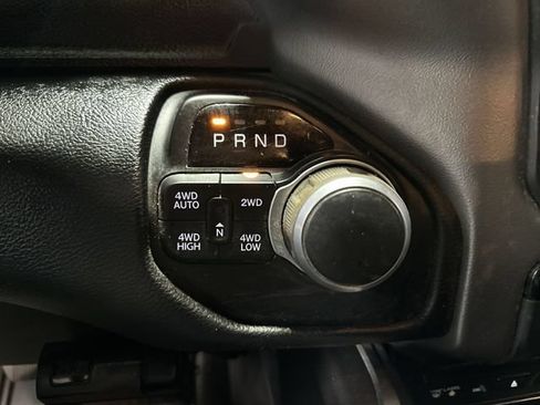 Used 2019 RAM 1500 Big Horn AWD/4WD image 27