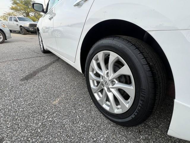 Used 2017 Nissan Sentra S w/ S Style Package FWD image 21