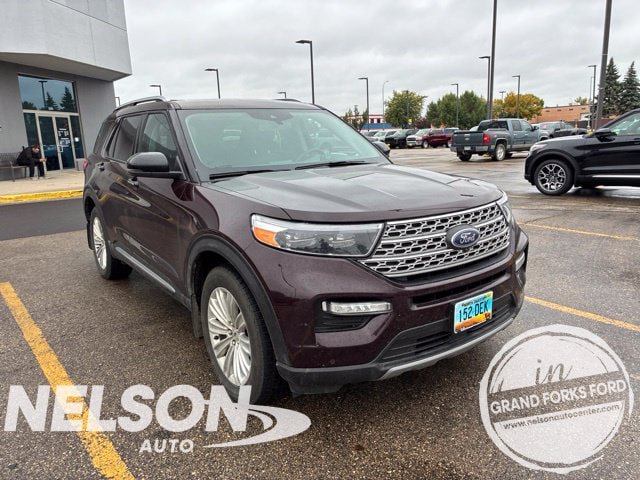 Used 2023 Ford Explorer Limited w/ Equipment Group 301A AWD/4WD image 1