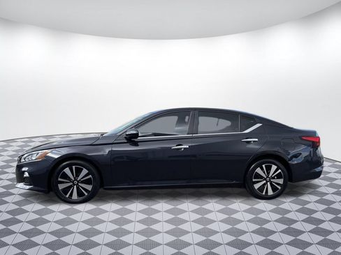 Used 2021 Nissan Altima 2.5 SV FWD image 4