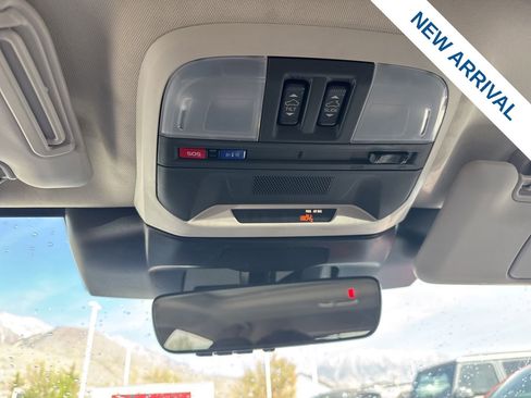 Used 2024 Subaru Crosstrek 2.5i Limited w/ Crosstrek Mirror Package image 26