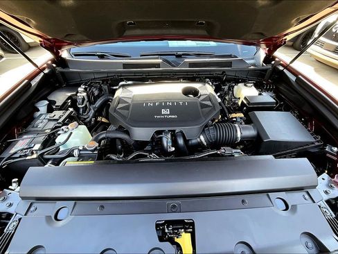 New 2025 INFINITI QX80 Sensory image 25