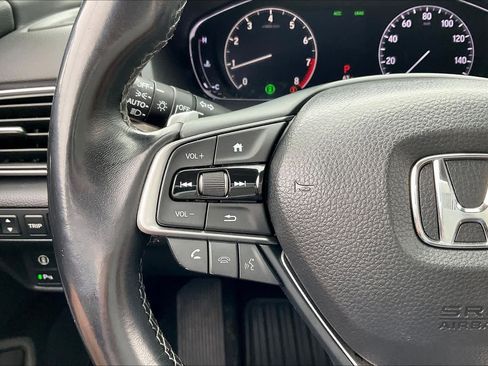 Used 2018 Honda Accord Touring image 23