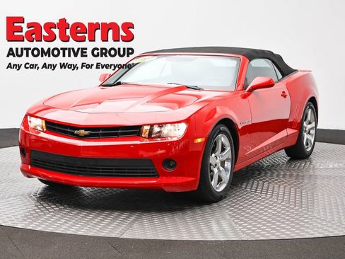 Used 2015 Chevrolet Camaro LT RWD image 32
