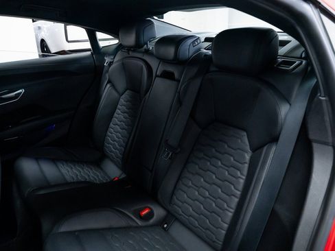 Used 2022 Audi e-tron GT Prestige w/ Prestige Package image 20