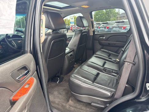 Used 2009 GMC Yukon SLT w/ Preferred Package AWD/4WD image 25