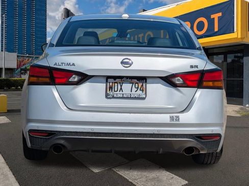 Used 2021 Nissan Altima 2.5 SR FWD image 4