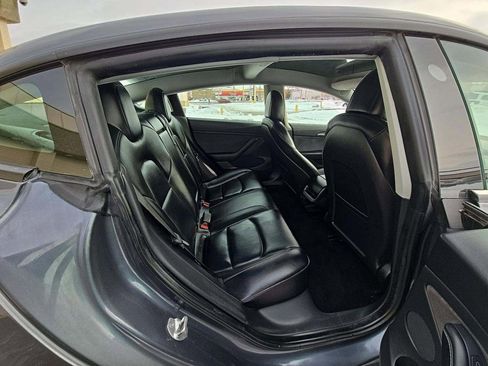 Used 2021 Tesla Model 3 Long Range image 11