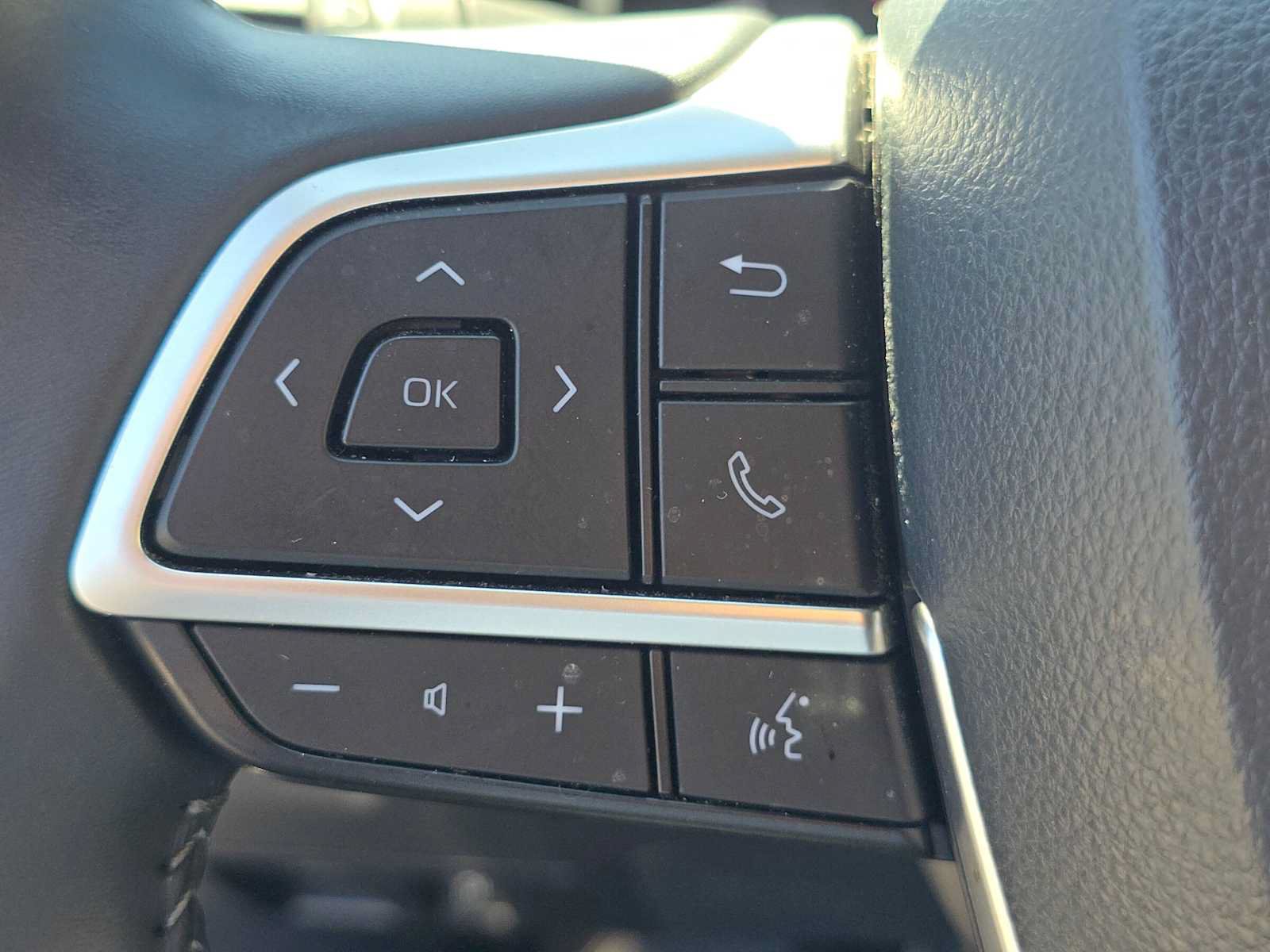 Certified 2026 Toyota Highlander XLE AWD/4WD image 30