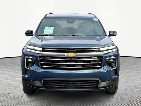 Certified 2026 Chevrolet Traverse LT w/ Driver Confidence Package image 2