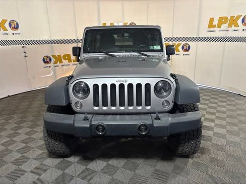 Used 2014 Jeep Wrangler Unlimited Sport w/ Quick Order Package 23S AWD/4WD image 8