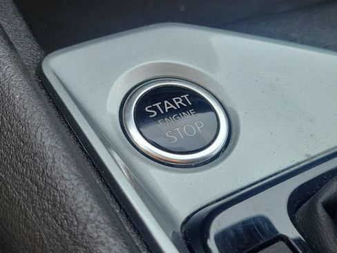 Used 2025 Nissan Altima 2.5 SV FWD image 31