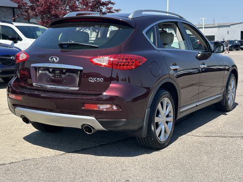 Used 2017 INFINITI QX50 AWD w/ Premium Plus Package image 7