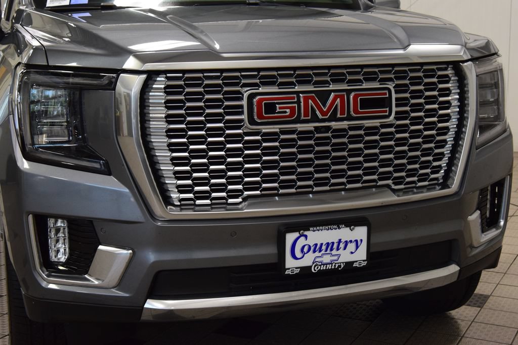 Used 2022 GMC Yukon Denali AWD/4WD image 13