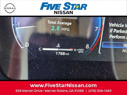 Used 2026 Toyota Corolla Cross XLE w/ Convenience Package FWD image 29