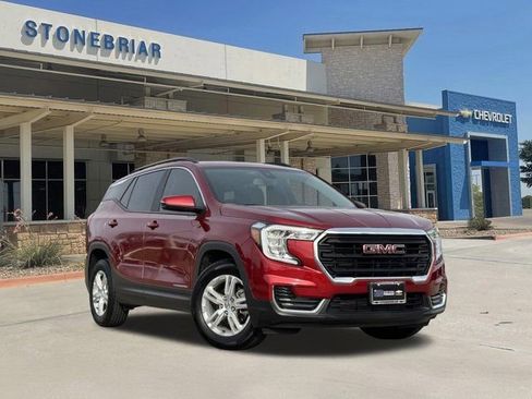Used 2023 GMC Terrain SLE w/ Driver Convenience Package image 1