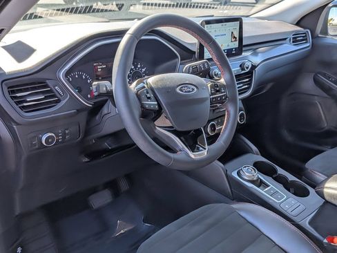 Used 2022 Ford Escape SEL w/ SEL Stealth AWD Package image 9