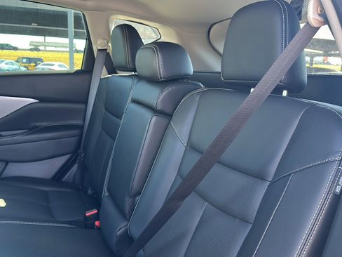 Used 2023 Nissan Murano SL w/ SL Moonroof Package image 19