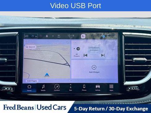 Used 2022 Chrysler Pacifica Limited w/ Uconnect Theater Family Group AWD/4WD image 21