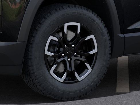 New 2026 Chevrolet Equinox ACTIV w/ Convenience Package III image 26