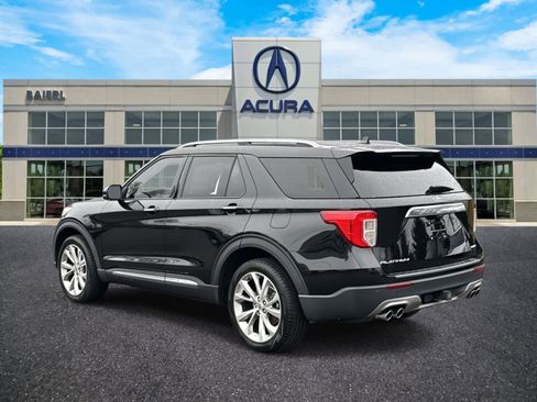 Used 2022 Ford Explorer Platinum w/ Equipment Group 601A image 3