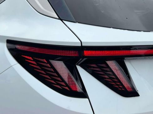 Certified 2022 Hyundai Tucson SEL w/ Cargo Package image 11