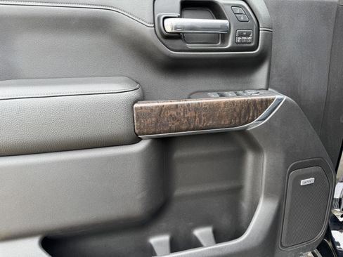 Used 2019 GMC Sierra 1500 Denali w/ Technology Package image 18