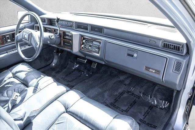 Used 1989 Cadillac De Ville Sedan FWD image 19
