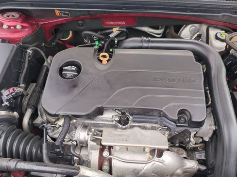 Used 2018 Chevrolet Malibu LT image 28