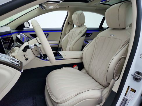 New 2026 Mercedes-Benz S 63 AMG S image 17