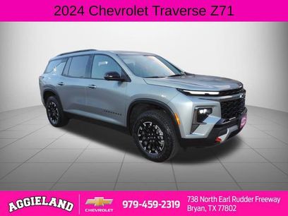 Used 2024 Chevrolet Traverse Z71 w/ Enhanced Driving Package